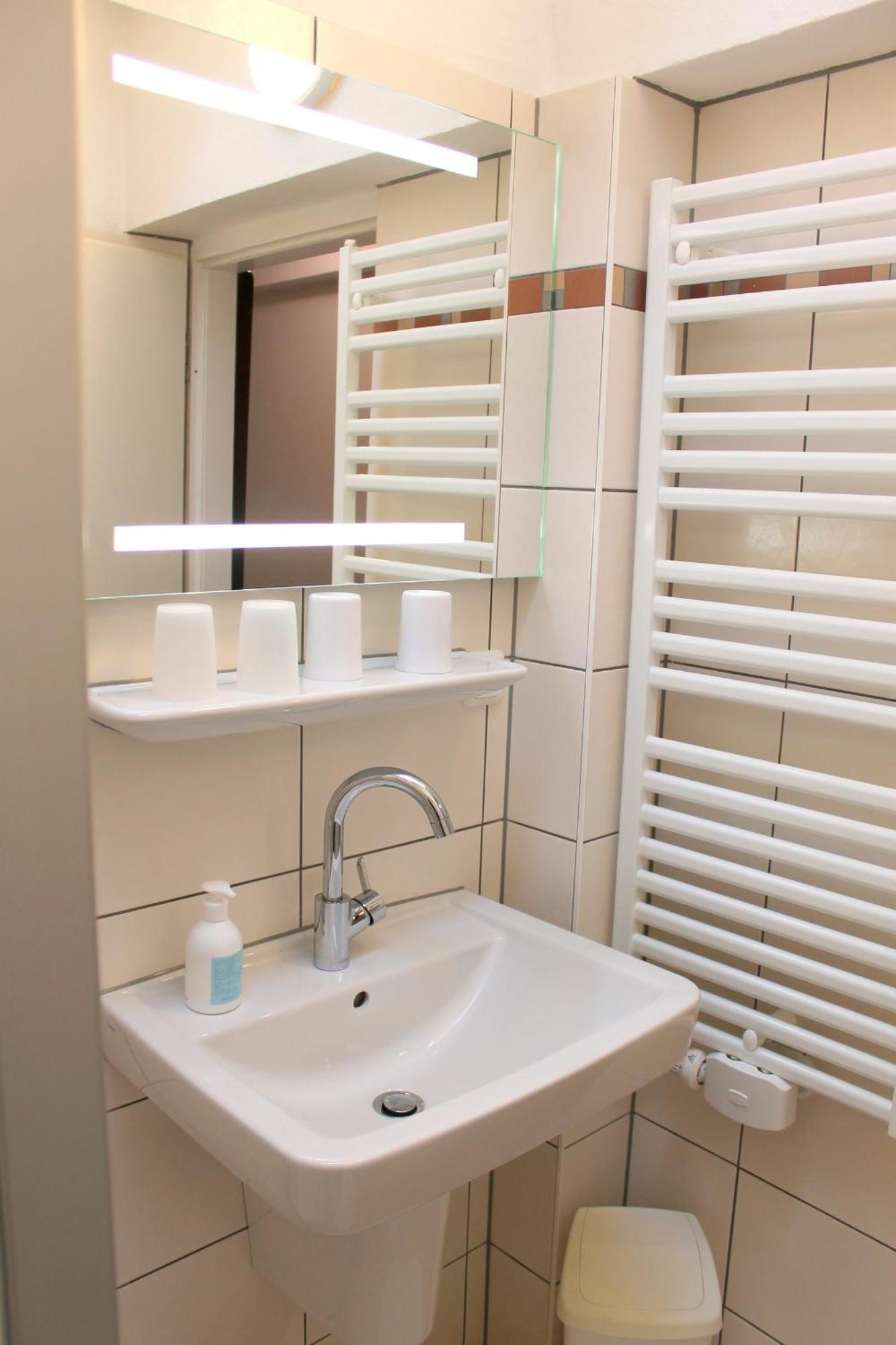 Wohnung 2 - G Pape - Schoene Terassenwohnung Mit Sep Ankleidezimmer, Kostenloses Wlan, Longstay Rabatt, Naehe Duenenpark Grömitz Dış mekan fotoğraf